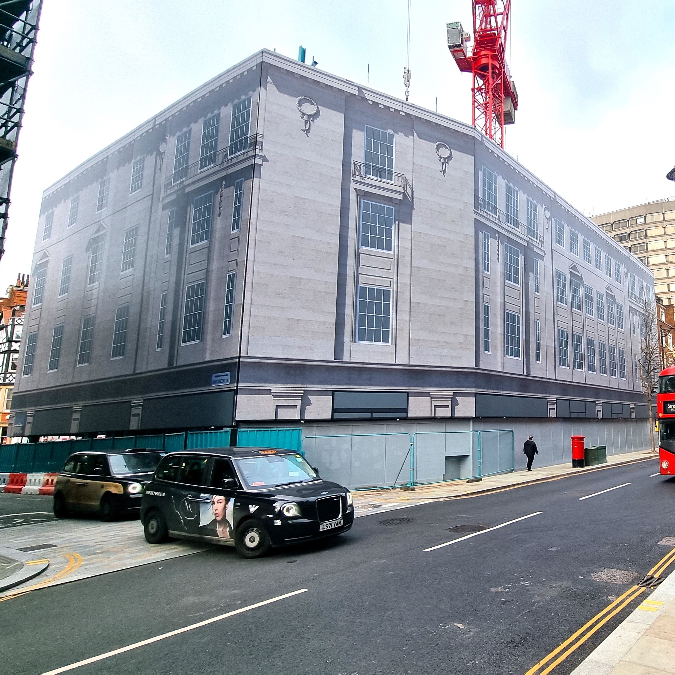 30 Sloane Street building wrap